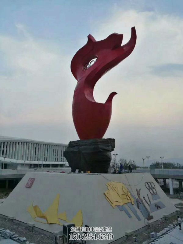 火炬雕塑供应，花园小品，现代不锈钢火炬雕塑展品